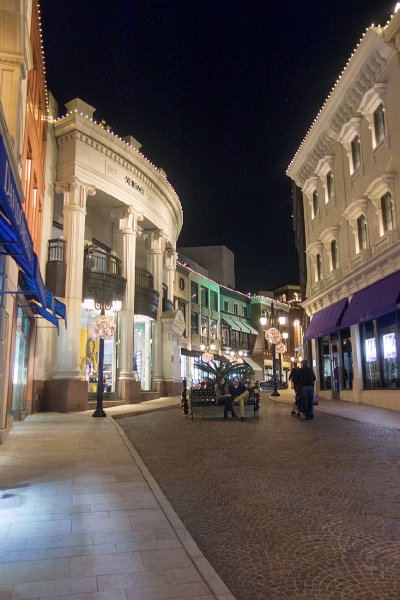 20131231_194500 RX-100.jpg - Rodeo drive New Years Eve